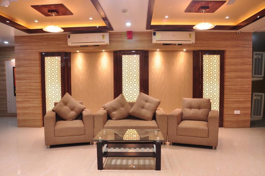 Awesome Palace Hotel Guwahati Exterior foto